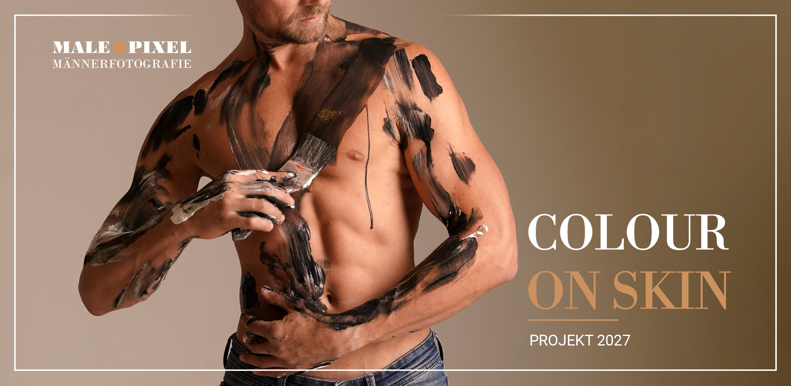 Künstlerische Männerfotografie mit Farbe auf der Haut – COLOUR ON SKIN von MALE PIXEL